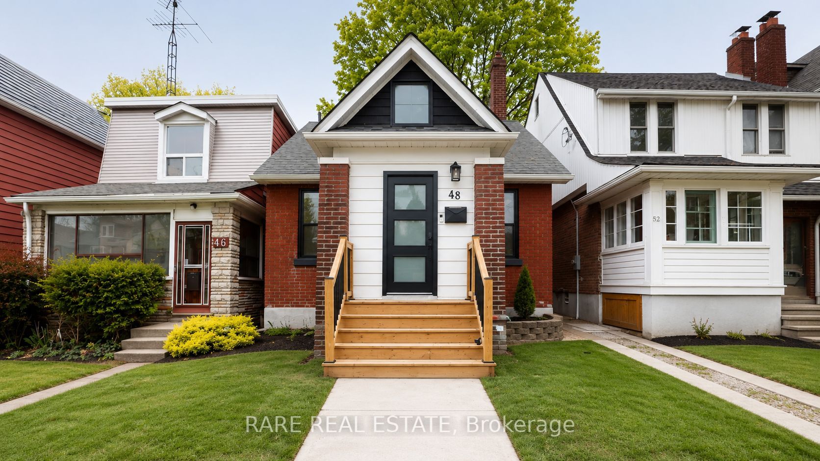 48 Redwood Avenue, Toronto, ON, M4L 2S6