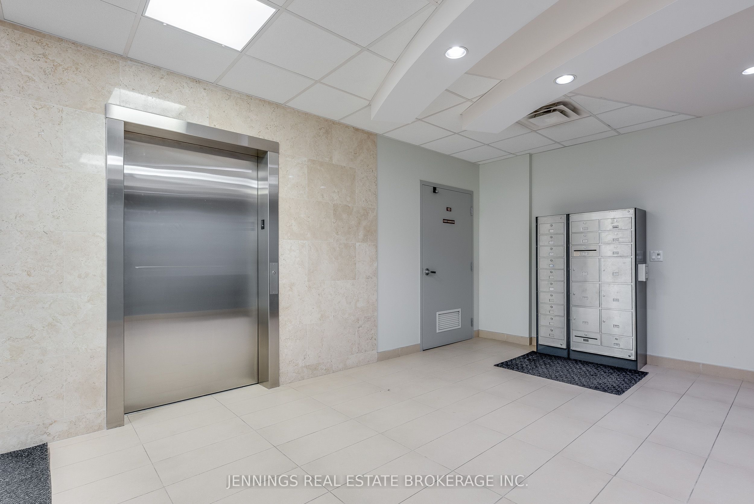 Additional image 3 of 150-18 Louisa Street, Ottawa, ON, K1R 6Y6