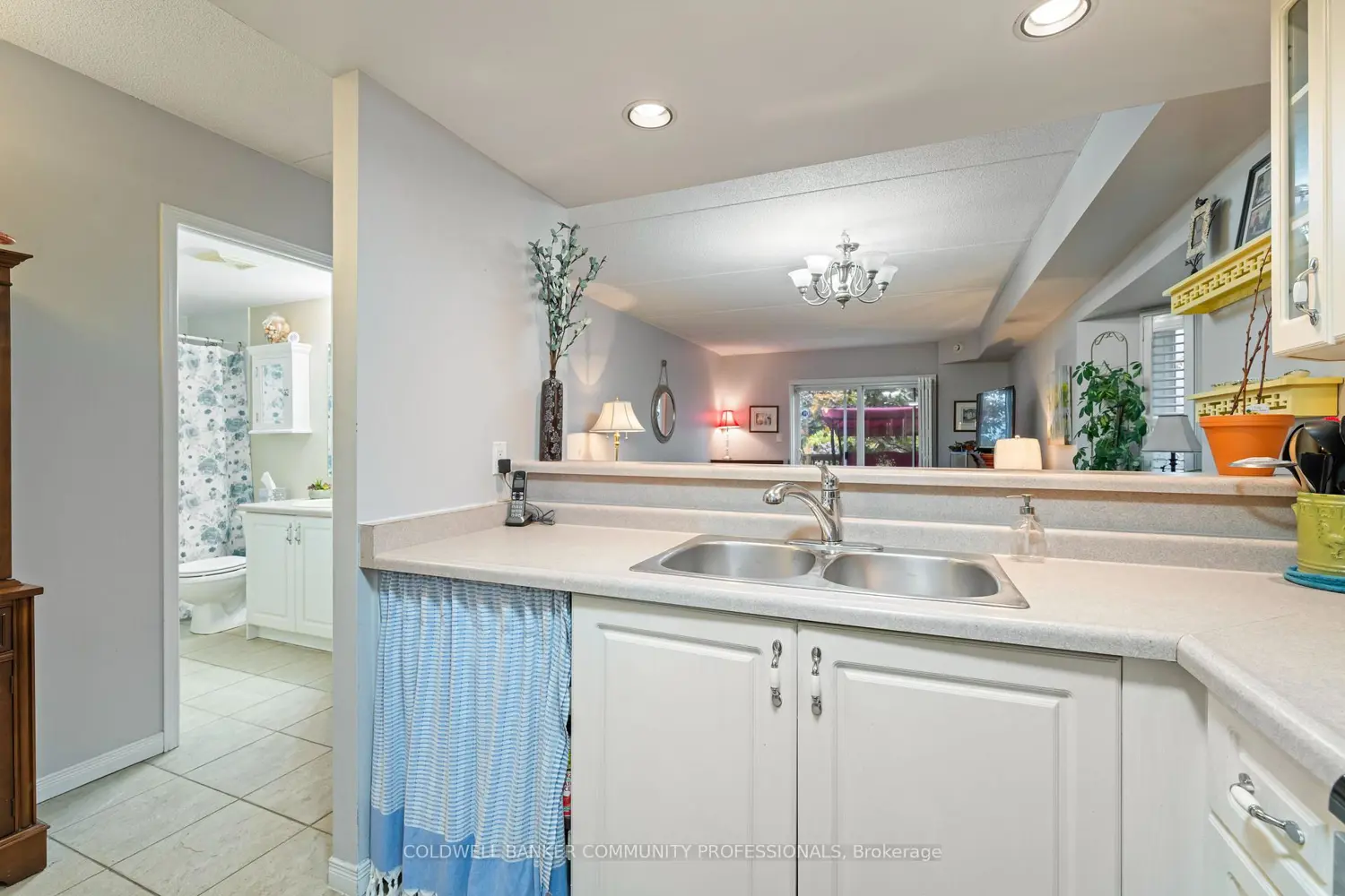 Additional image 8 of 2737 King Street 45