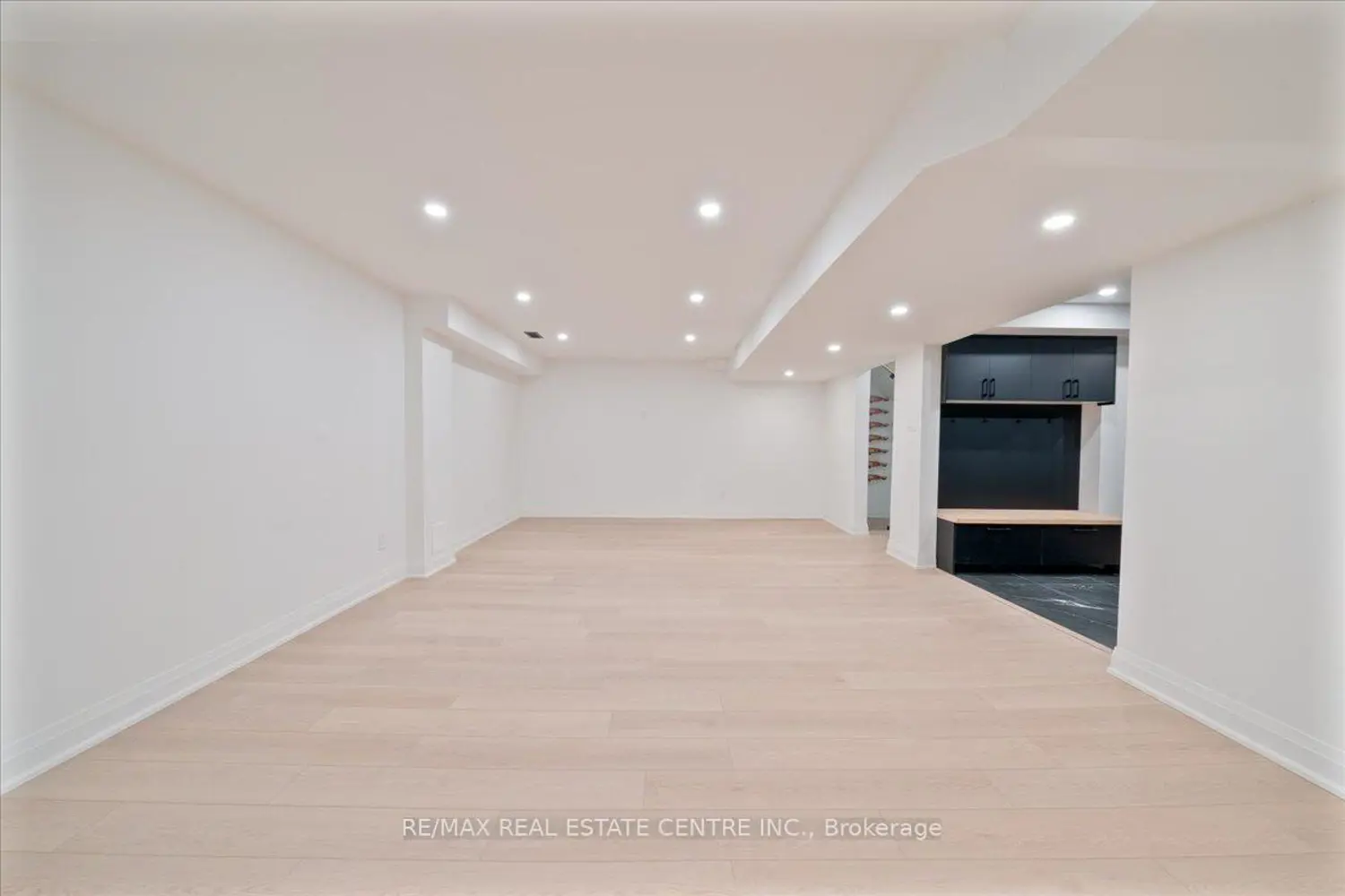 Additional image 11 of 32 Elena Court