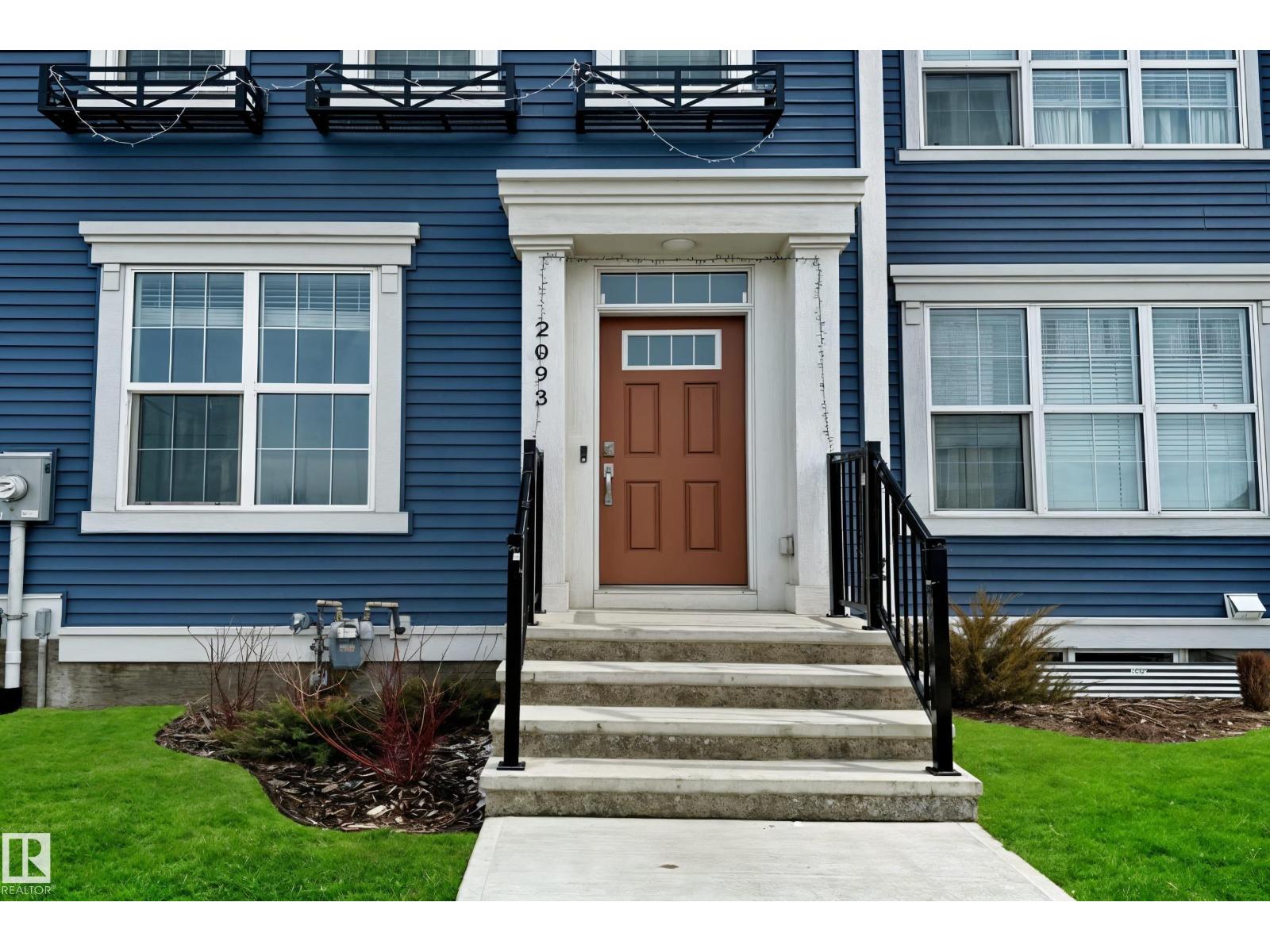 Additional image 2 of 2093 Maple Road NW, Edmonton, AB, T6T2S8