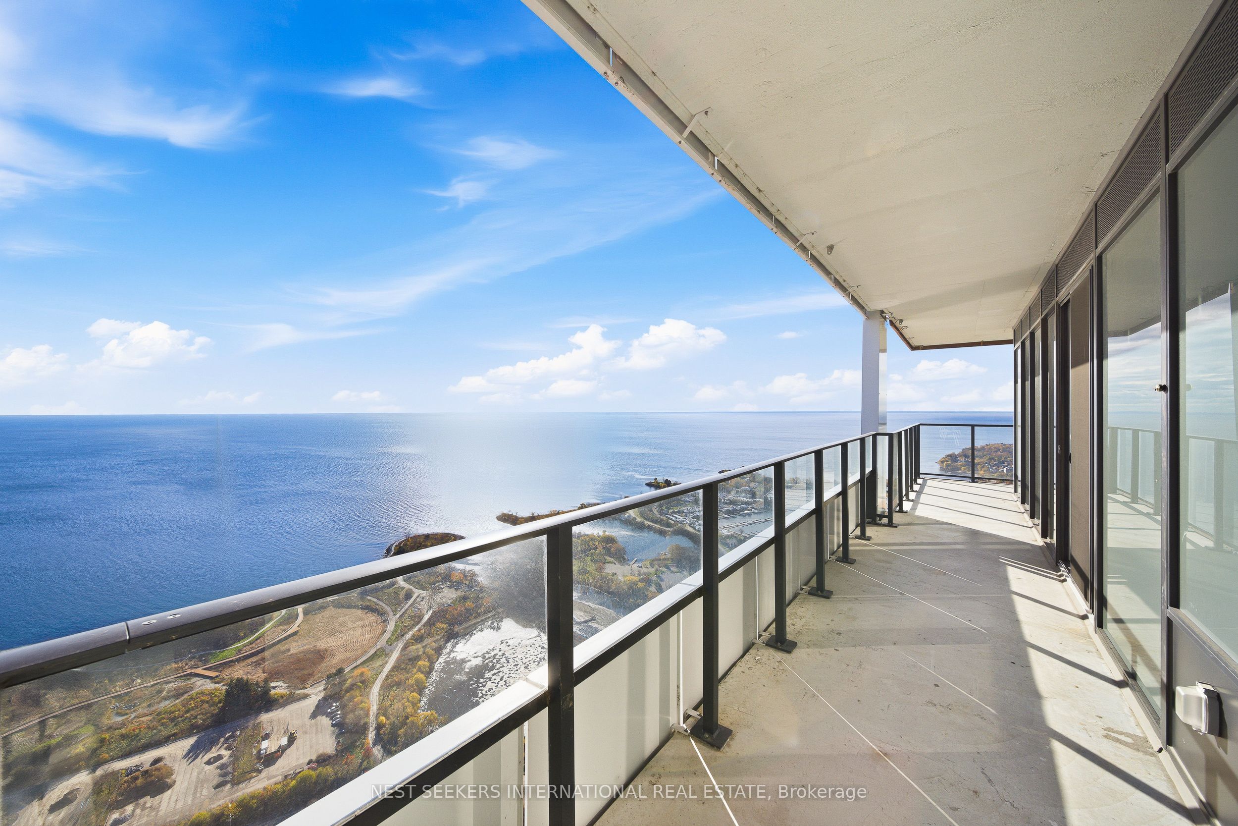 Additional image 2 of 5407-30 Shore Breeze Drive, Toronto, ON, M8V 0J1