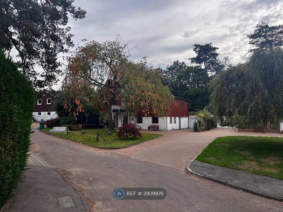 Additional image 2 of 6 bed detached house to rentPineneedle Lane, Sevenoaks TN13