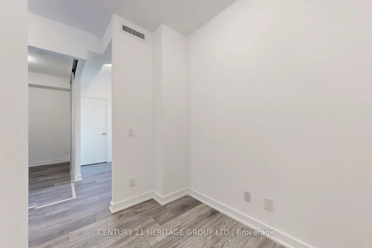 Additional image 12 of 8888 Yonge Street 414
