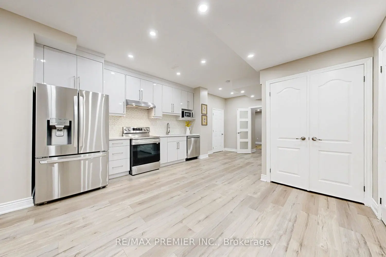 Additional image 17 of 28 Rivoli Drive