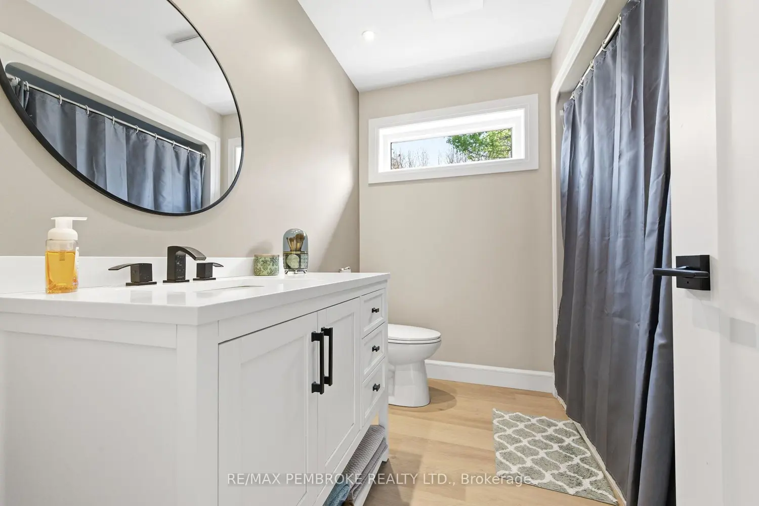 Additional image 8 of 41948A Combermere Road