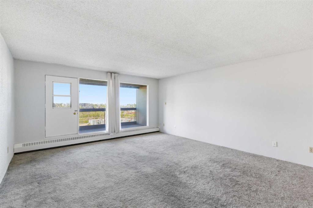 Additional image 4 of 2008-221 6 Avenue SE, Calgary, AB, T2G 4Z9