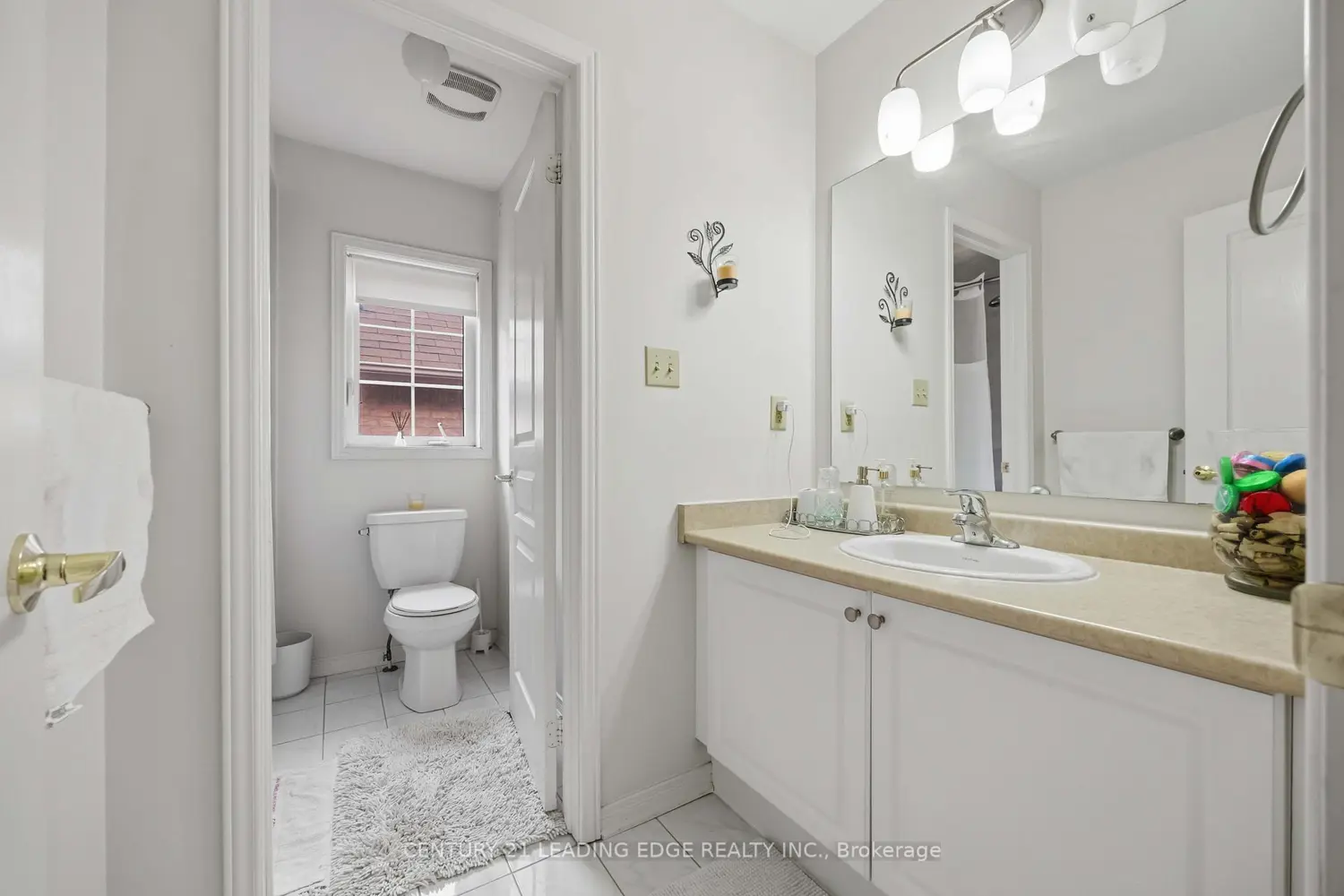 Additional image 11 of 1248 Blencowe Crescent