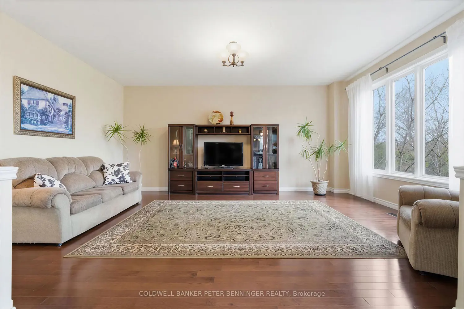 49 Creighton Avenue photo 5
