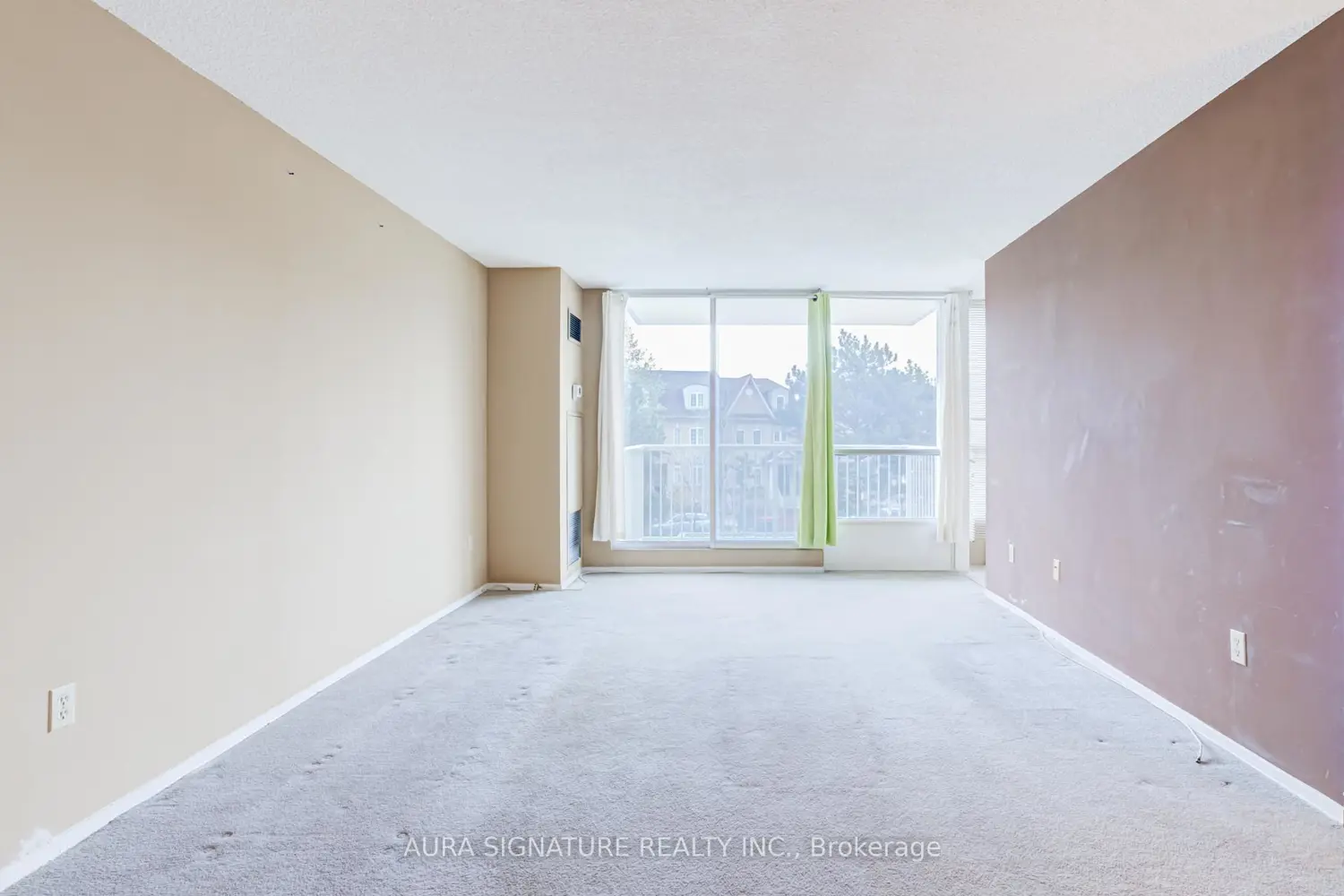 Additional image 5 of 3077 Weston Road 401