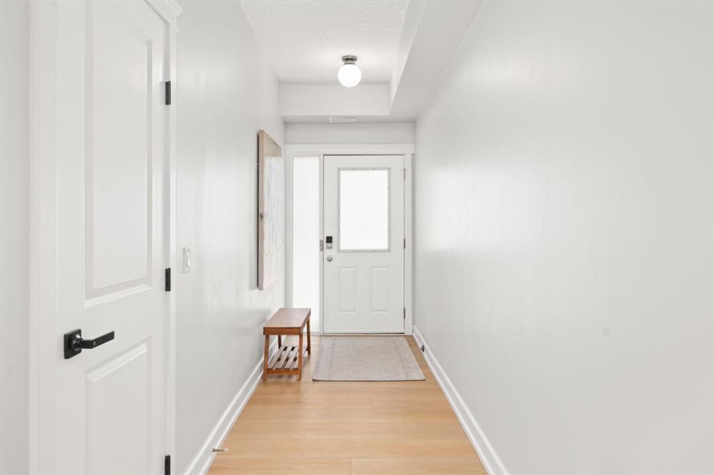 Additional image 3 of 525 5 Street NE, Calgary, AB, T2E 3W6