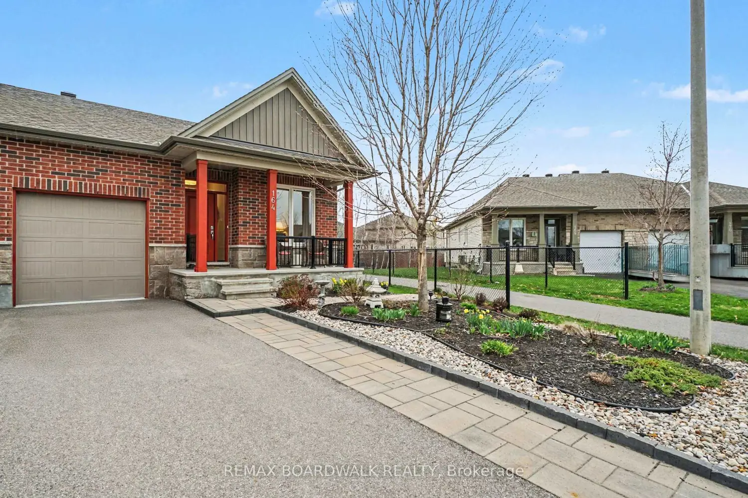 164 Boxcar Crescent