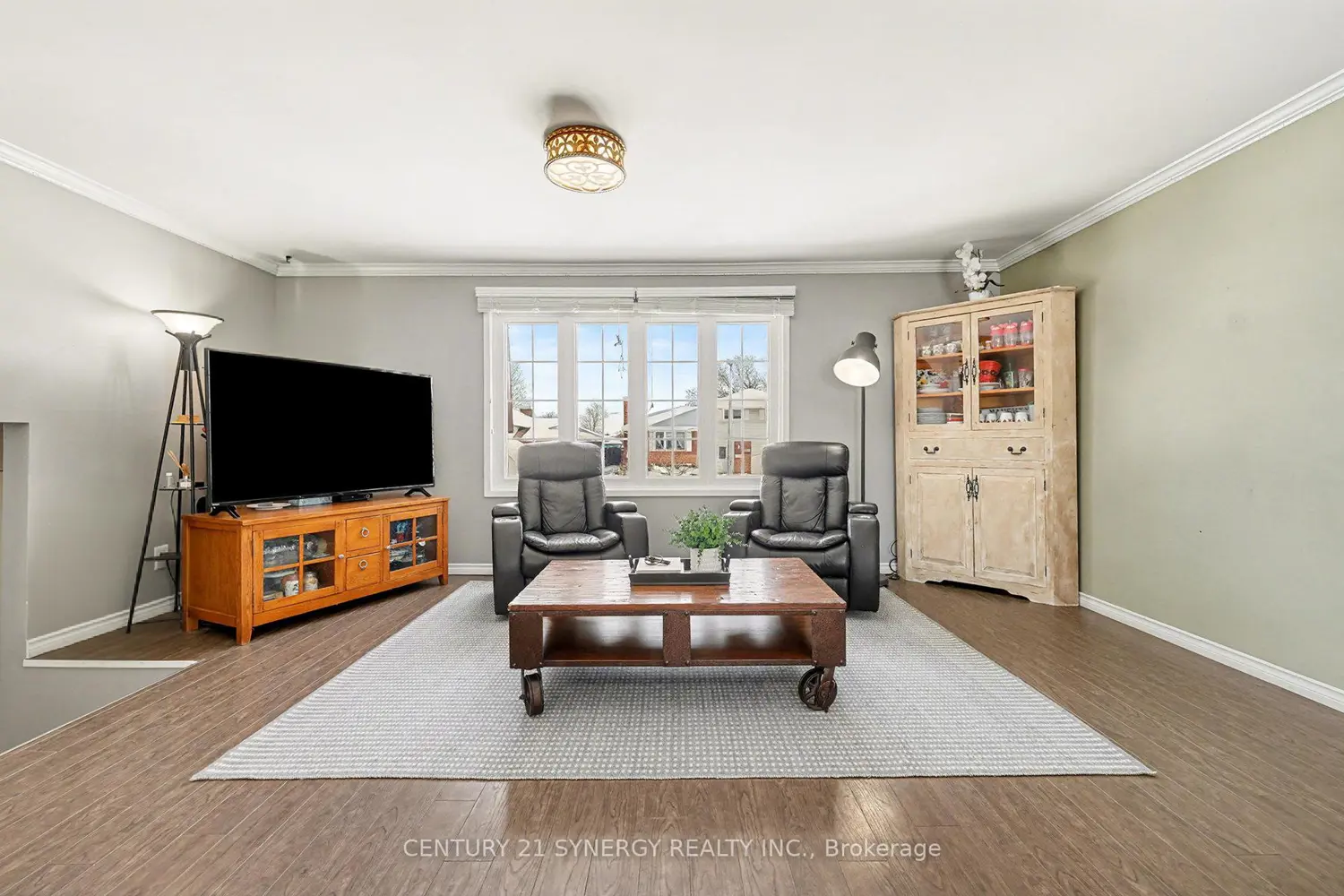Additional image 4 of 1350 Linden Crescent