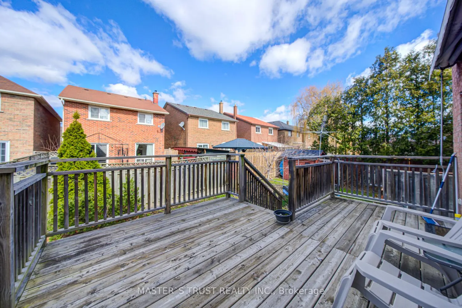 Additional image 17 of 1017 Lucerne Crescent