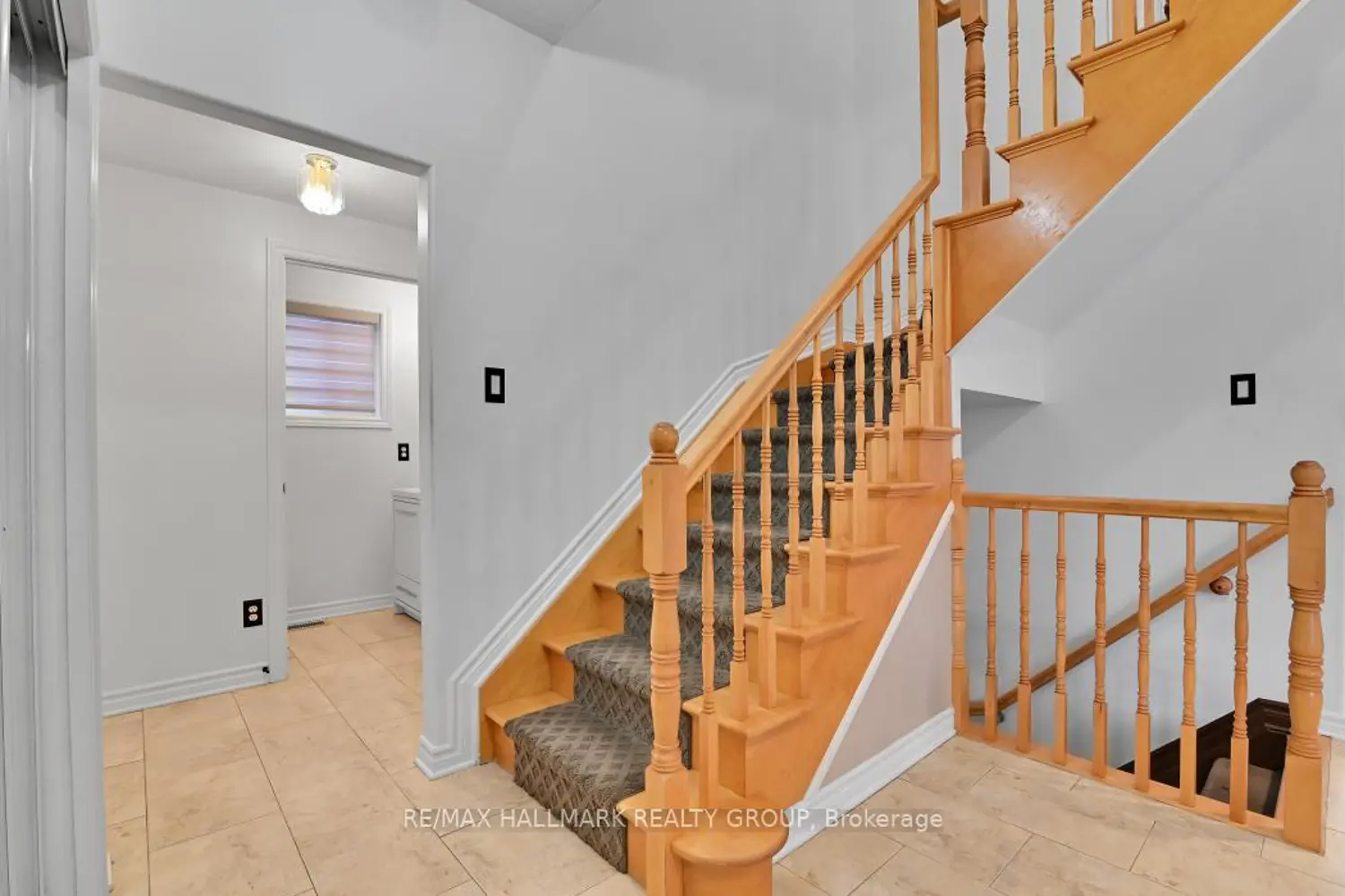 702 Mud Creek Crescent photo 2
