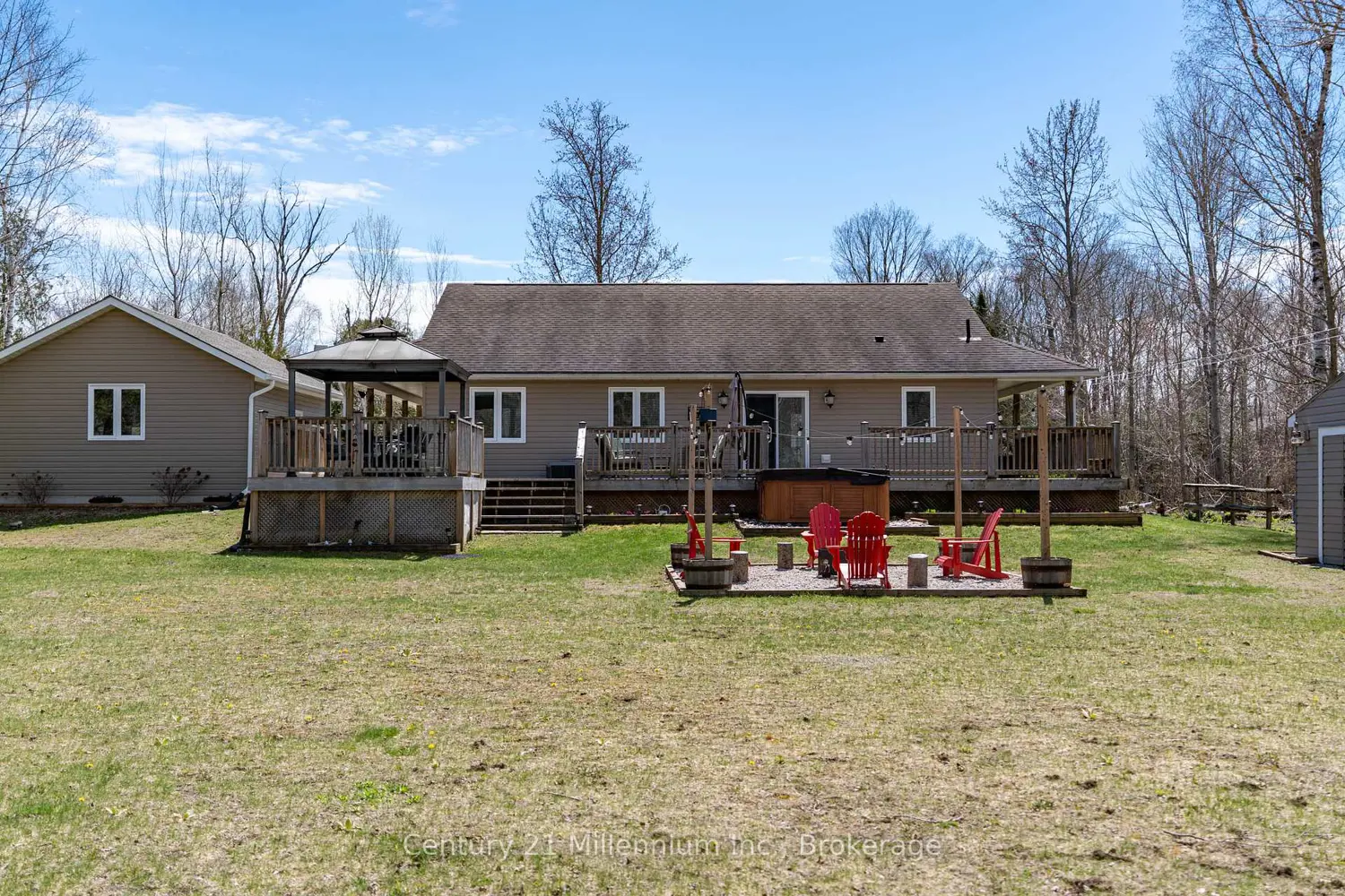 Additional image 19 of 51 Larkwhistle Avenue