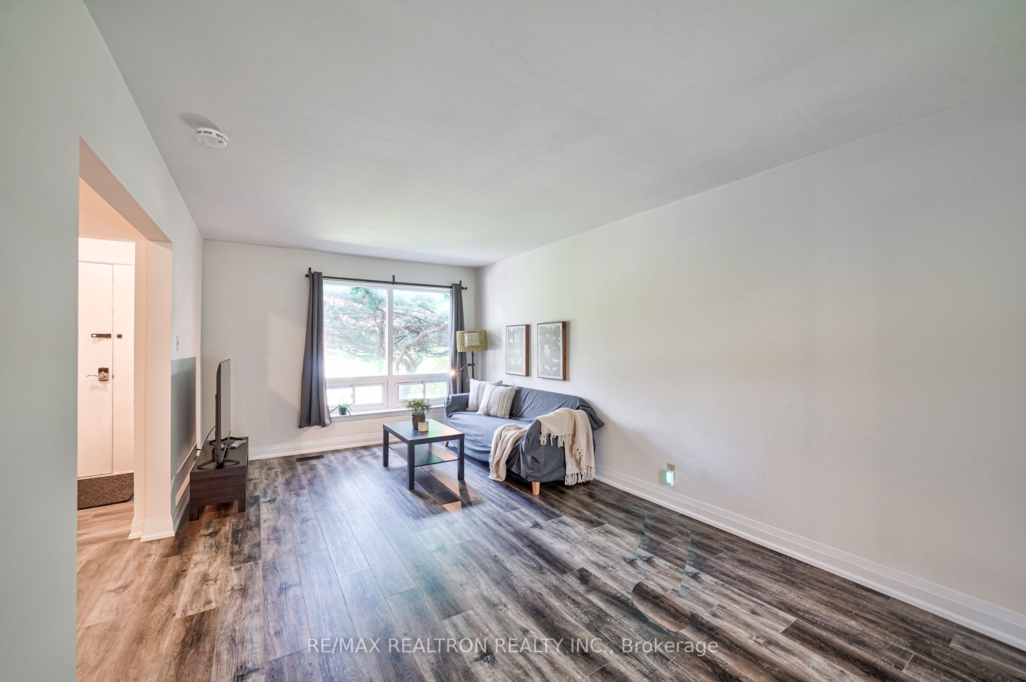 Additional image 4 of 50 Axsmith Crescent, Toronto, ON, M2J 3K3