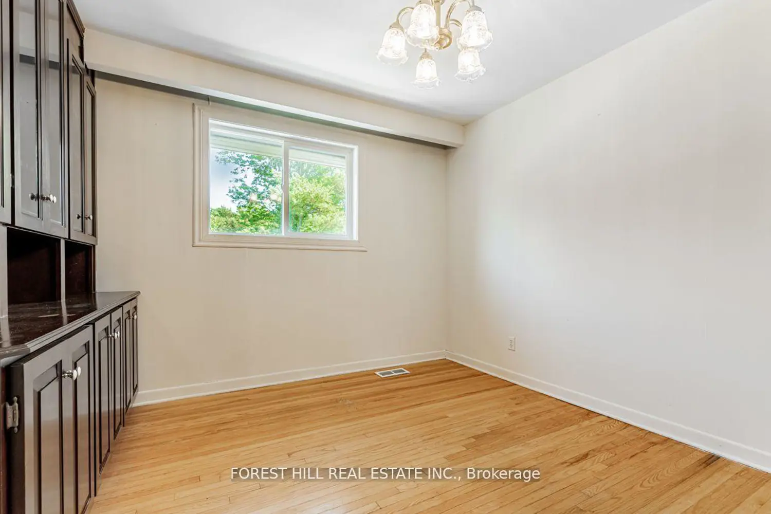 Additional image 7 of 2977 Bayview Avenue