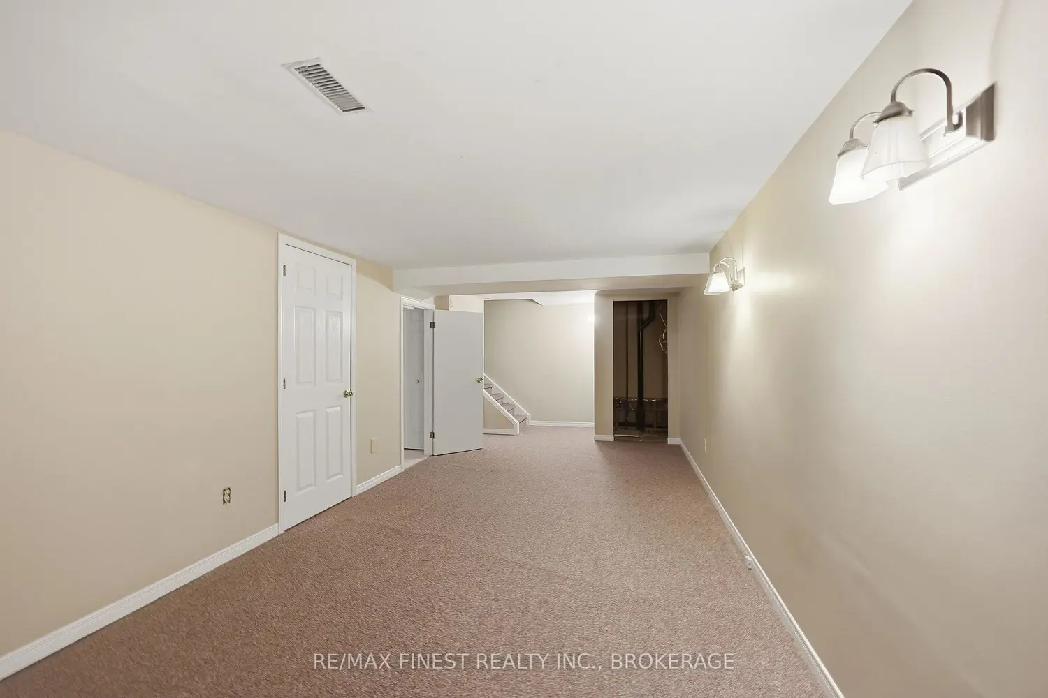Additional image 18 of 870 Walker Court
