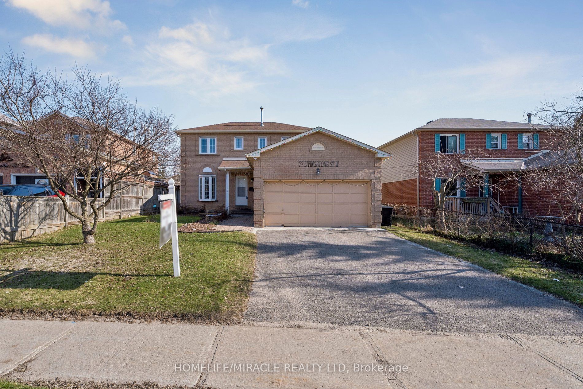 77 Livingstone Street W, Barrie, ON, L4N 7J1