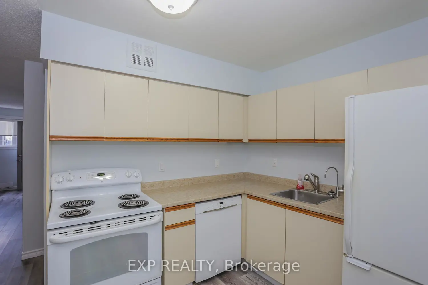 Additional image 10 of 1 Jacksway Crescent 108