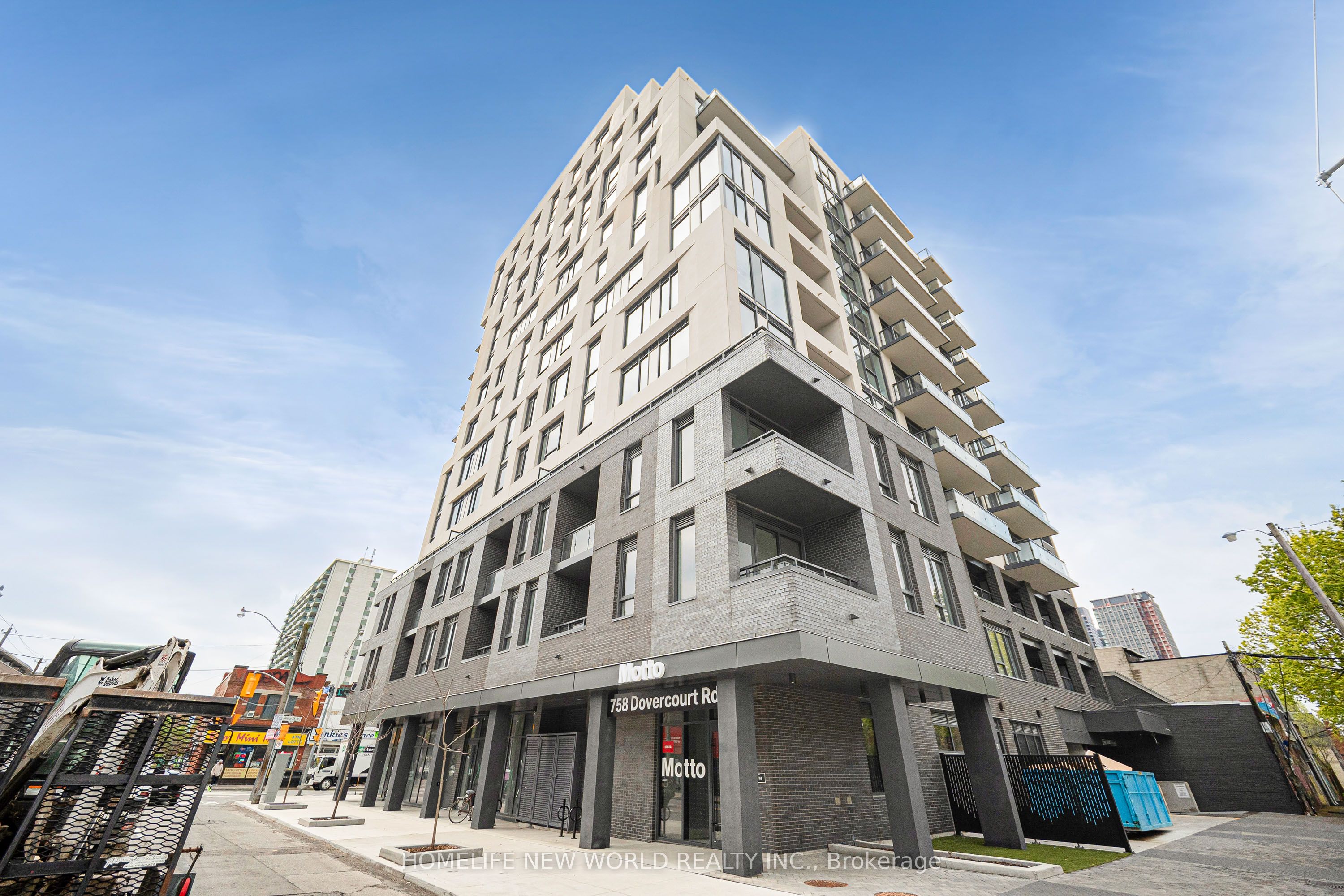 807-758 Dovercourt Road, Toronto, ON, M6H 0G7