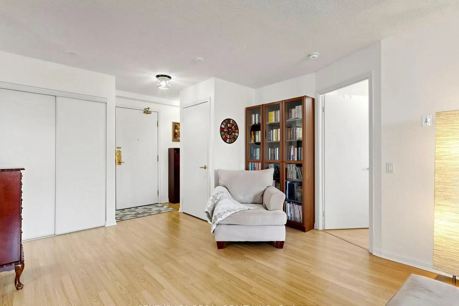 Additional image 13 of 650 Lawrence Avenue 336