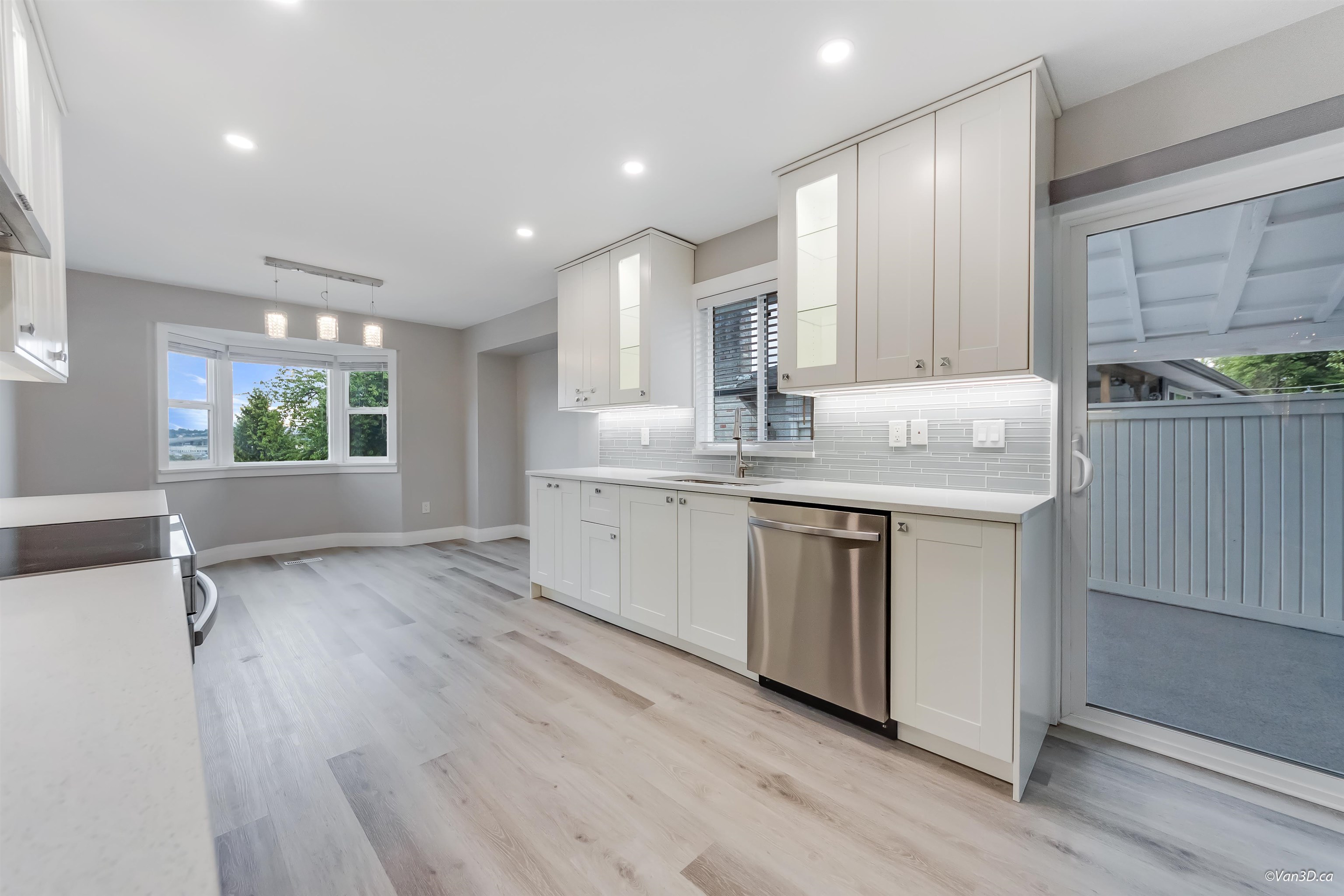 Additional image 4 of 106 Warrick Street, Coquitlam, BC, V3K 5L4