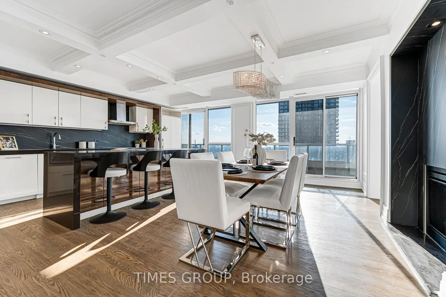 Additional image 4 of 500 Sherbourne Street 2302