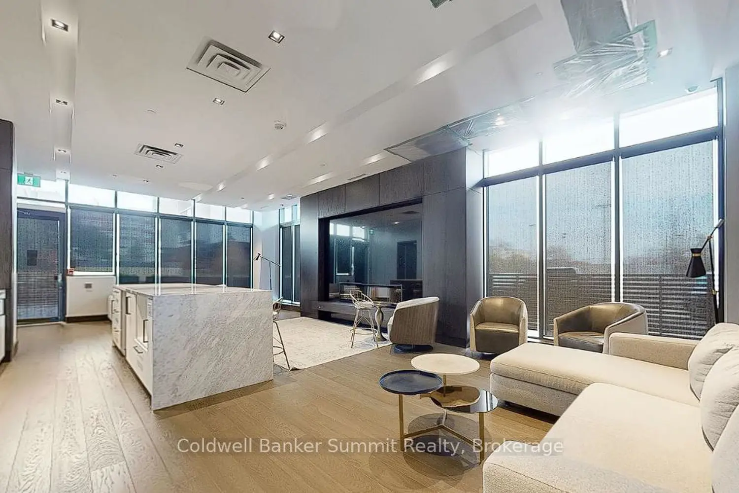 Additional image 16 of 1461 Lawrence Avenue West Avenue 504