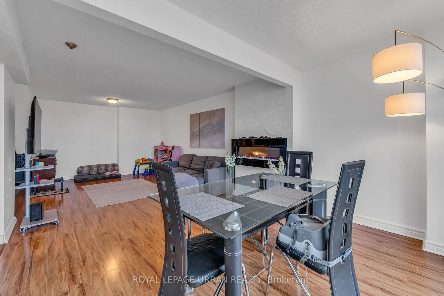 Additional image 9 of 61 Markbrook Lane 1210