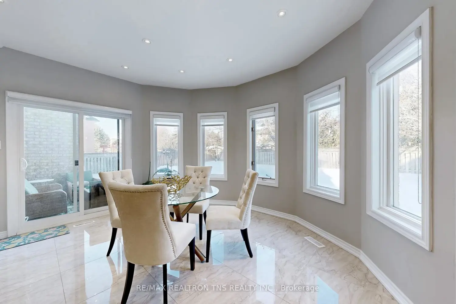 Additional image 6 of 11 Delevan Court
