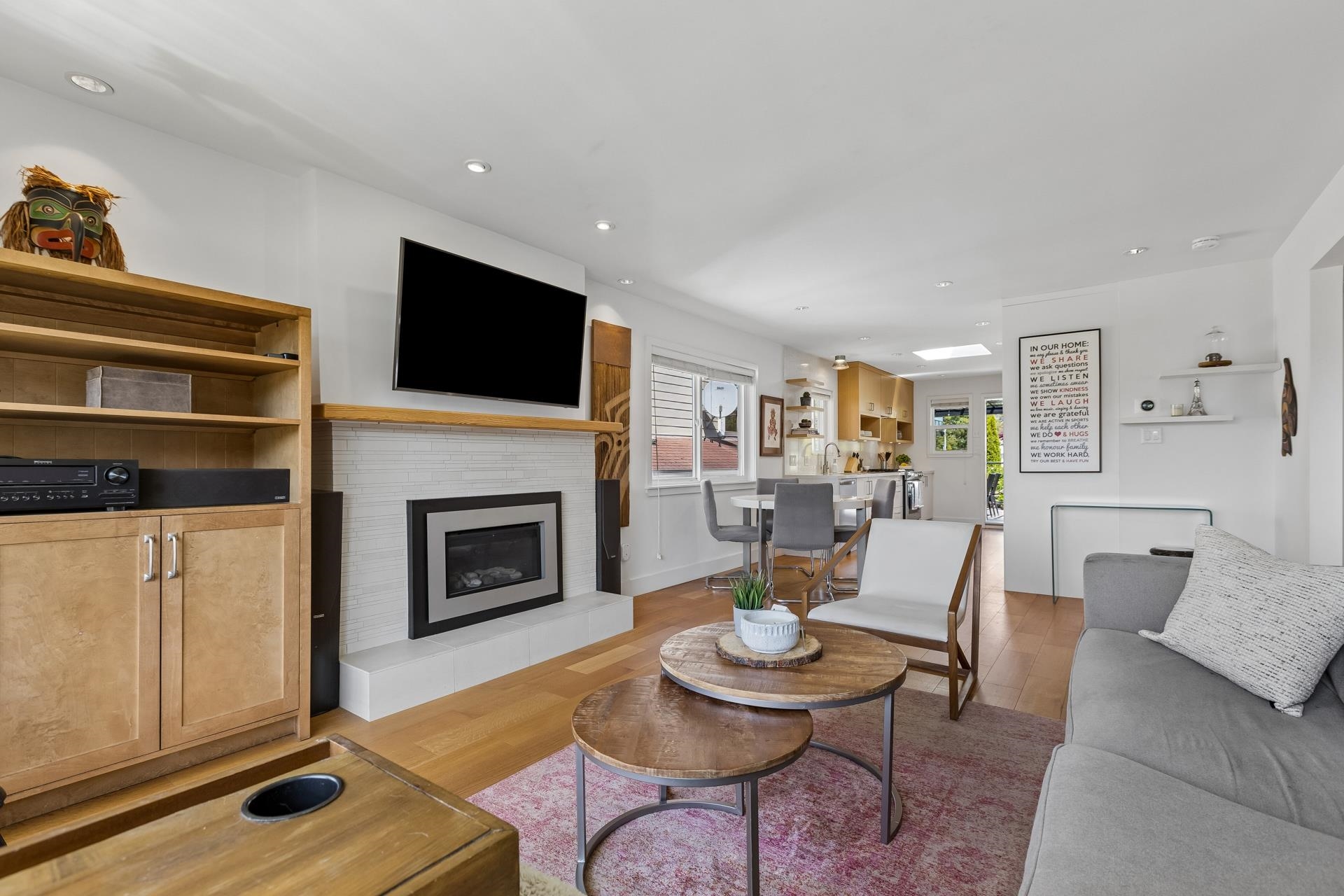 Additional image 6 of 316 21st Street W, North Vancouver, BC, V7M 1Z5