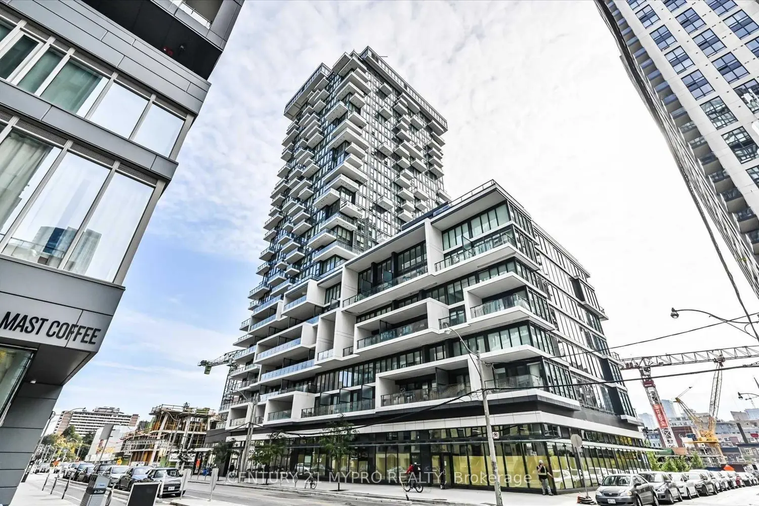 77 Shuter Street 2313