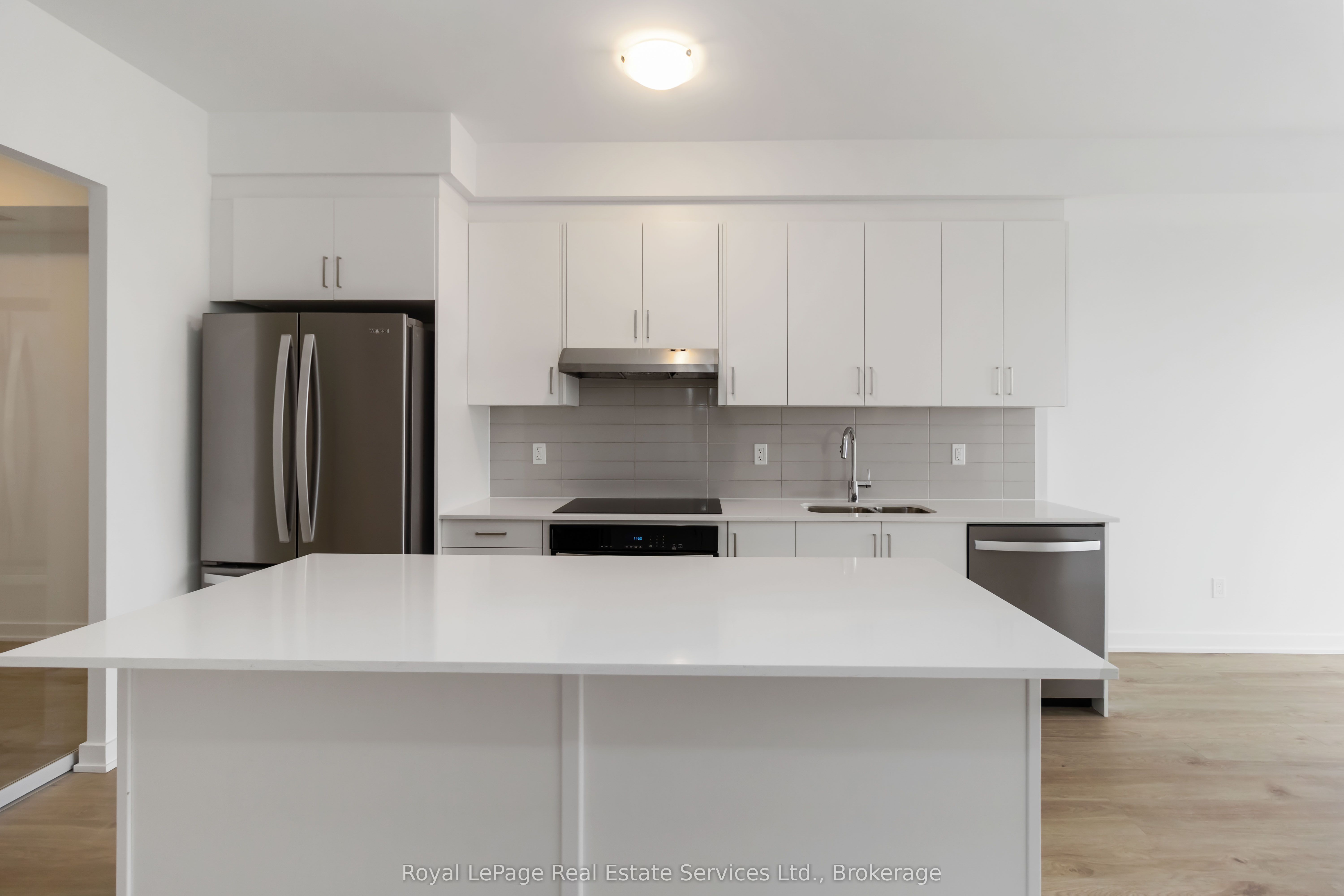Additional image 5 of 601-1035 Southdown Road, Mississauga, ON, L5J 0A2