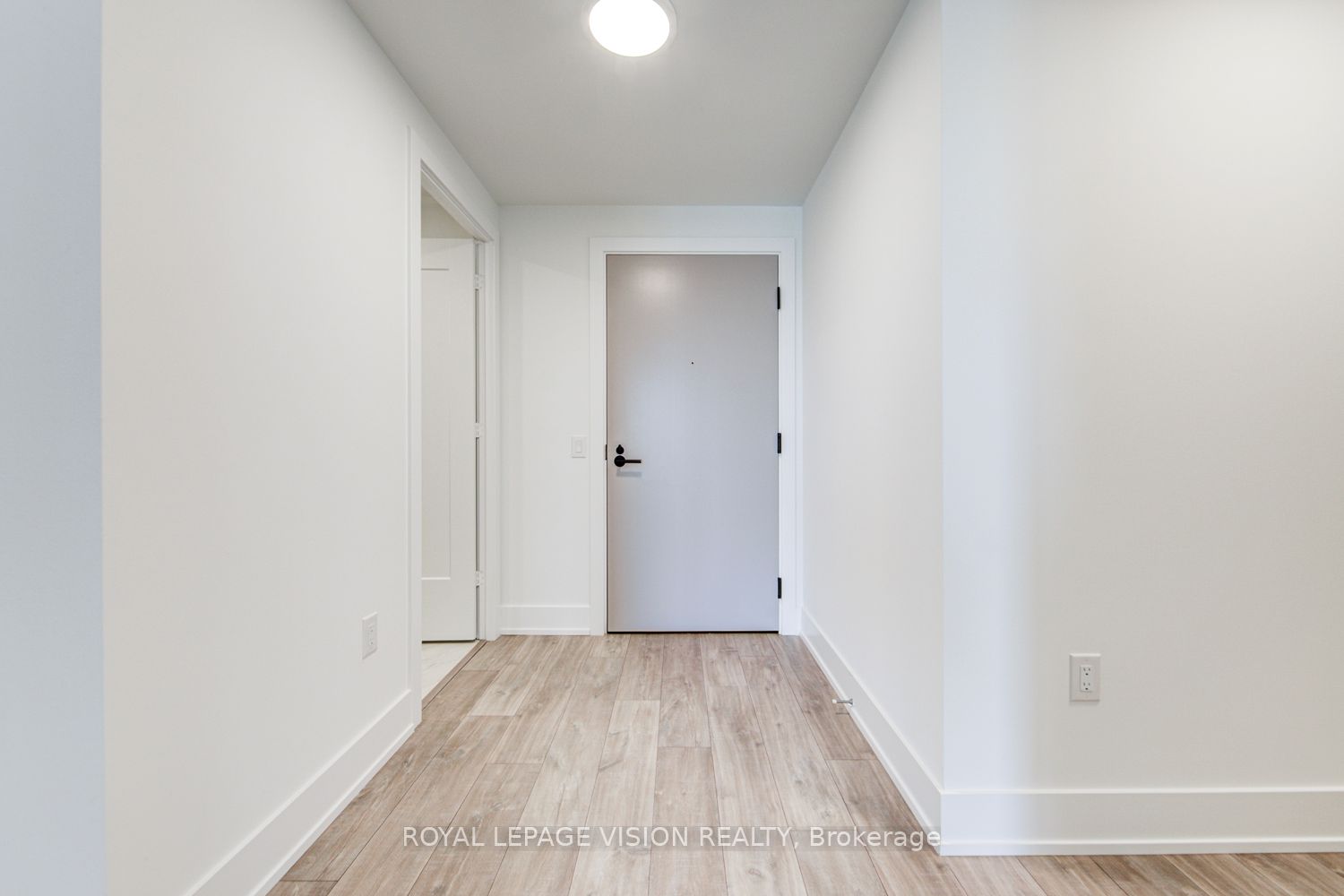 Additional image 3 of 710-858 Dupont Street, Toronto, ON, M6G 0C1