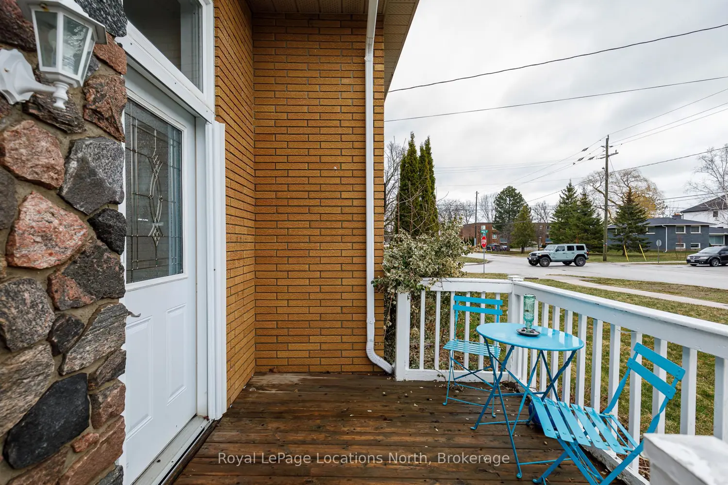 Additional image 5 of 594 Oak Street