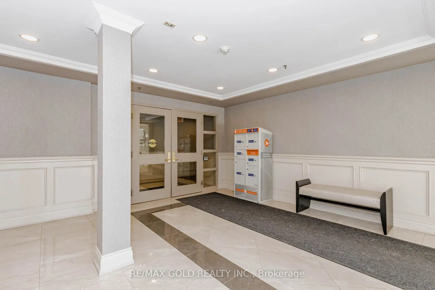 Additional image 2 of 3351 Cawthra Road 223