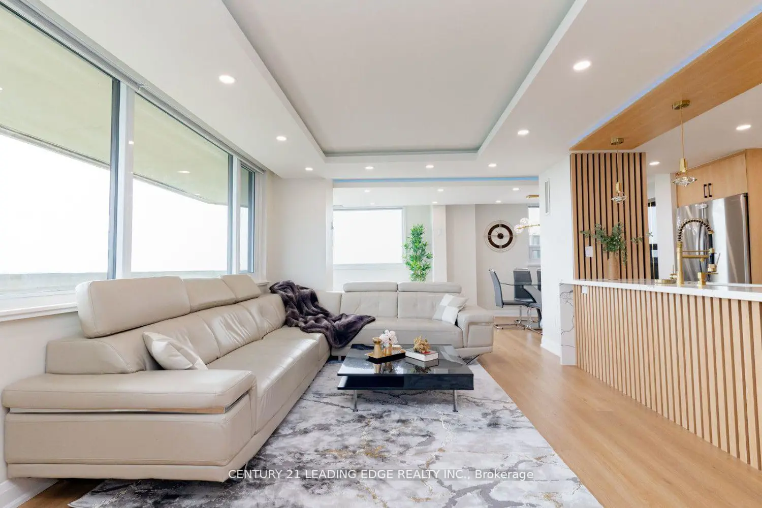 Additional image 3 of 75 Wynford Heights Crescent 2403