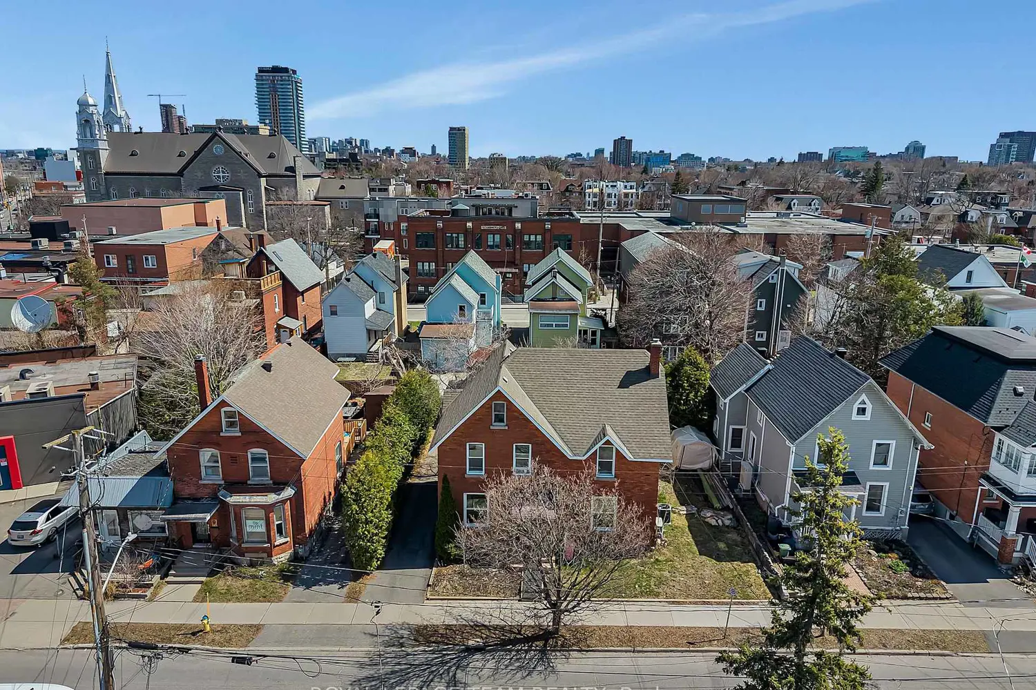 Additional image 13 of 11 Sherbrooke Avenue