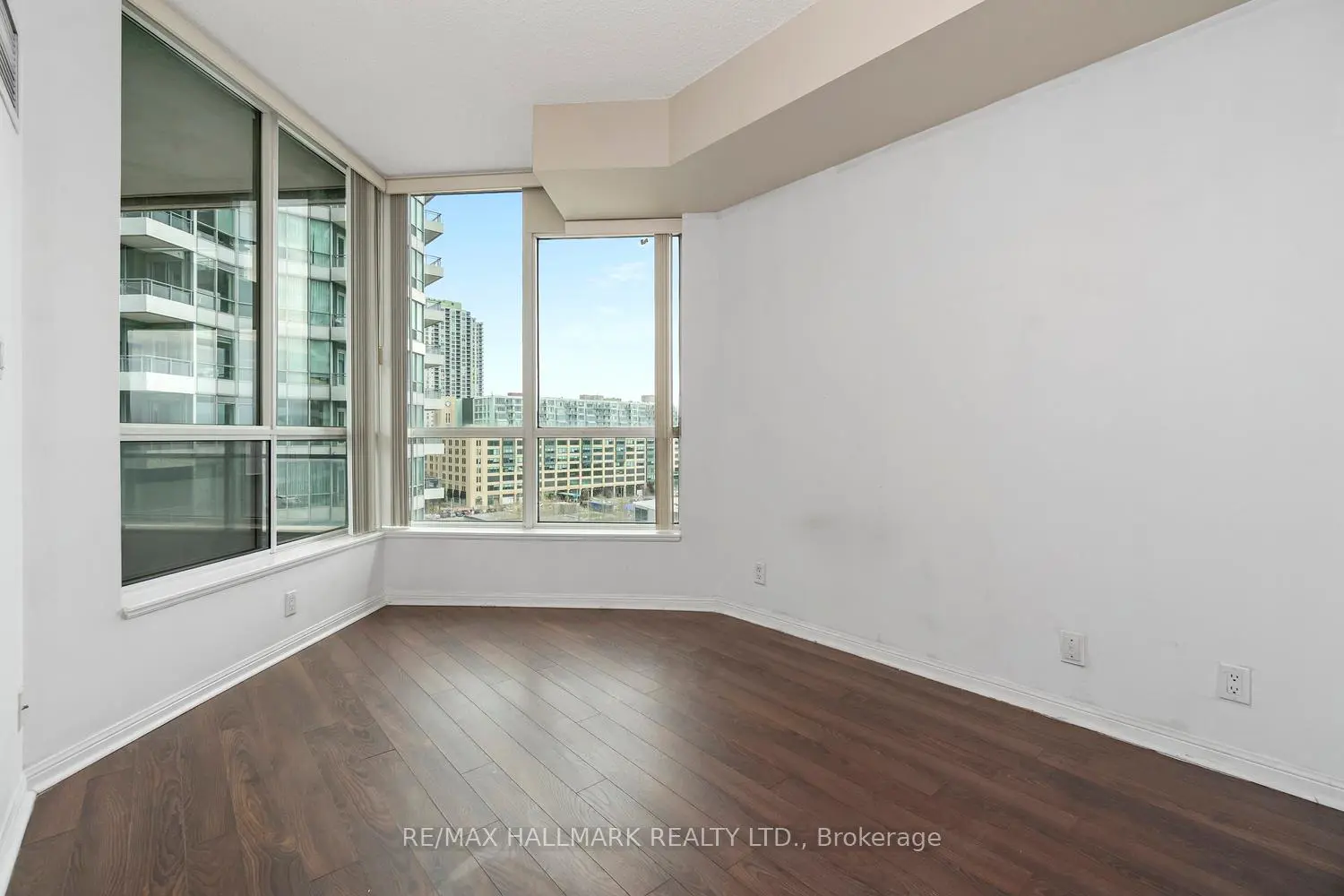 Additional image 11 of 230 Queens Quay 1119