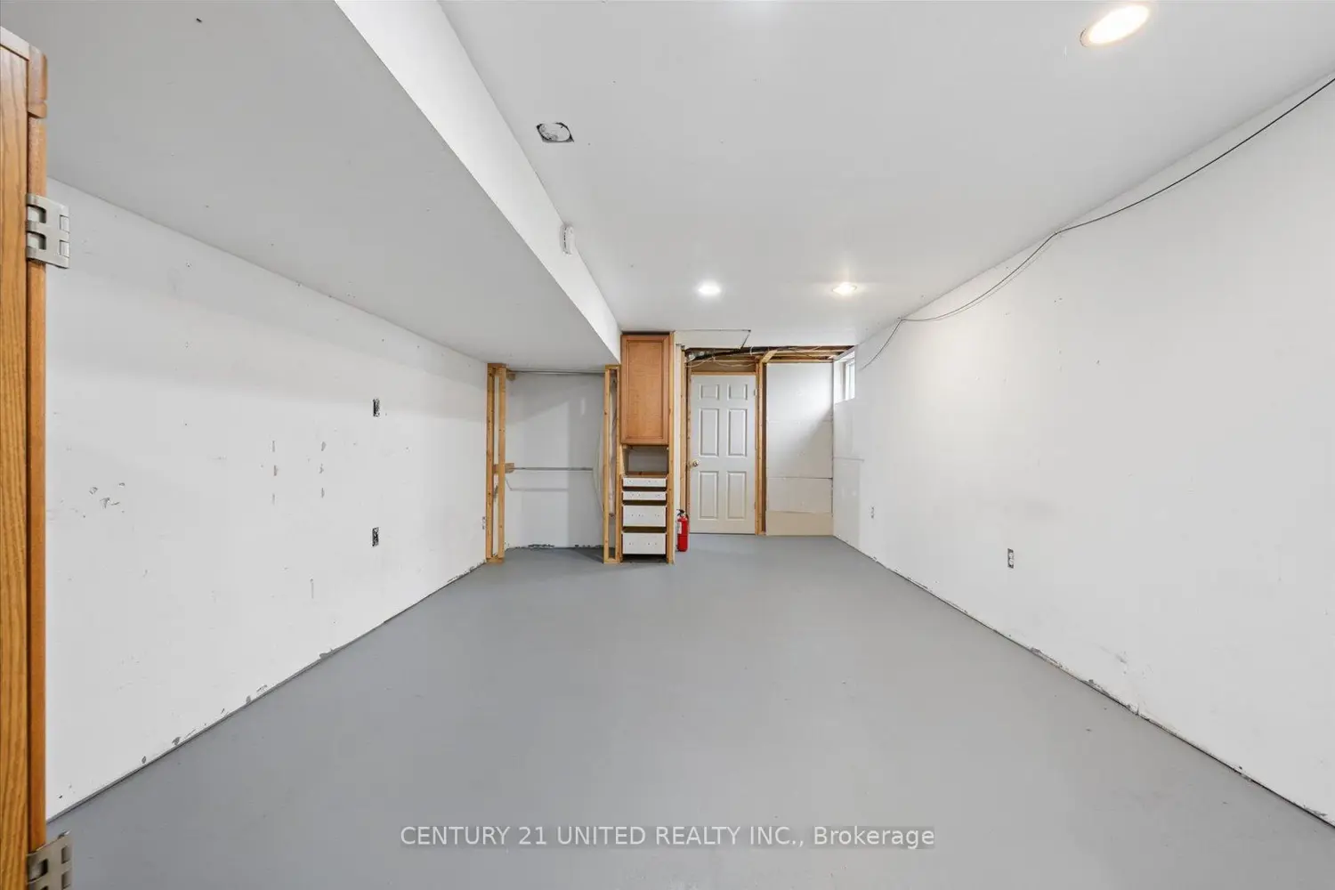 Additional image 12 of 679 Bellaire Street