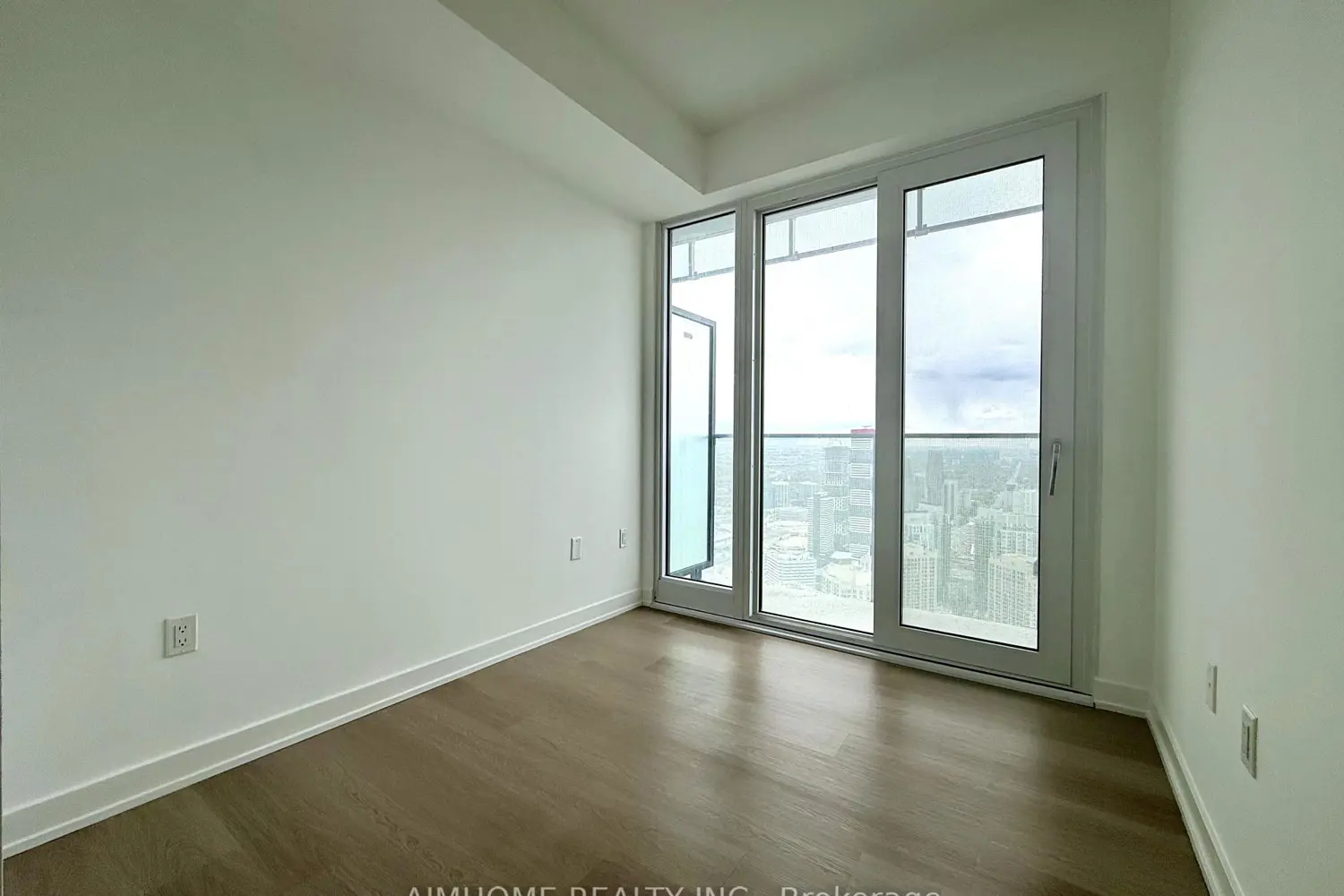 Additional image 6 of 3883 Quartz Road 5604