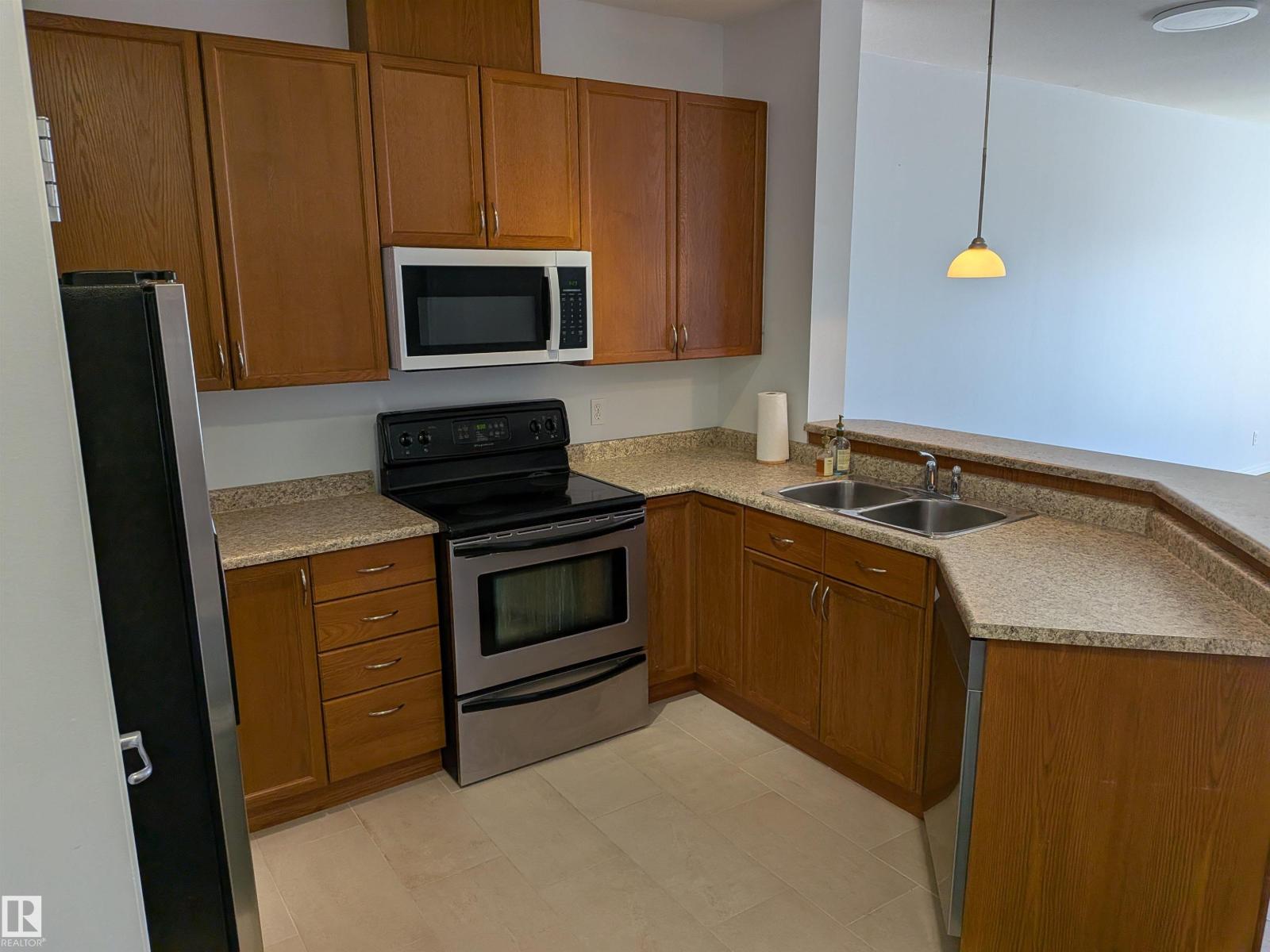 Additional image 4 of 419-4304 139 Avenue NW, Edmonton, AB, T5Y0H6