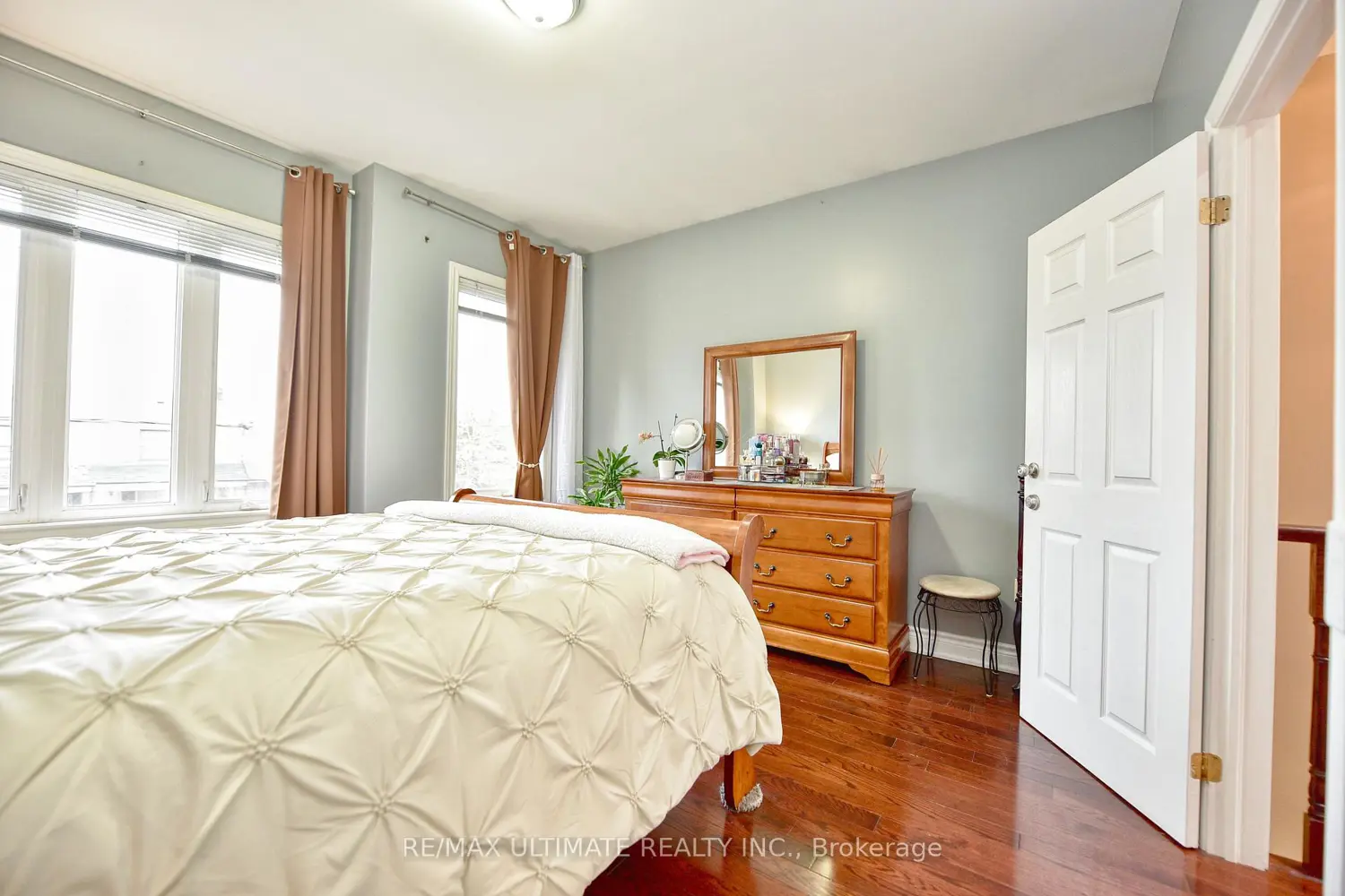 Additional image 15 of 227 Earlscourt Avenue