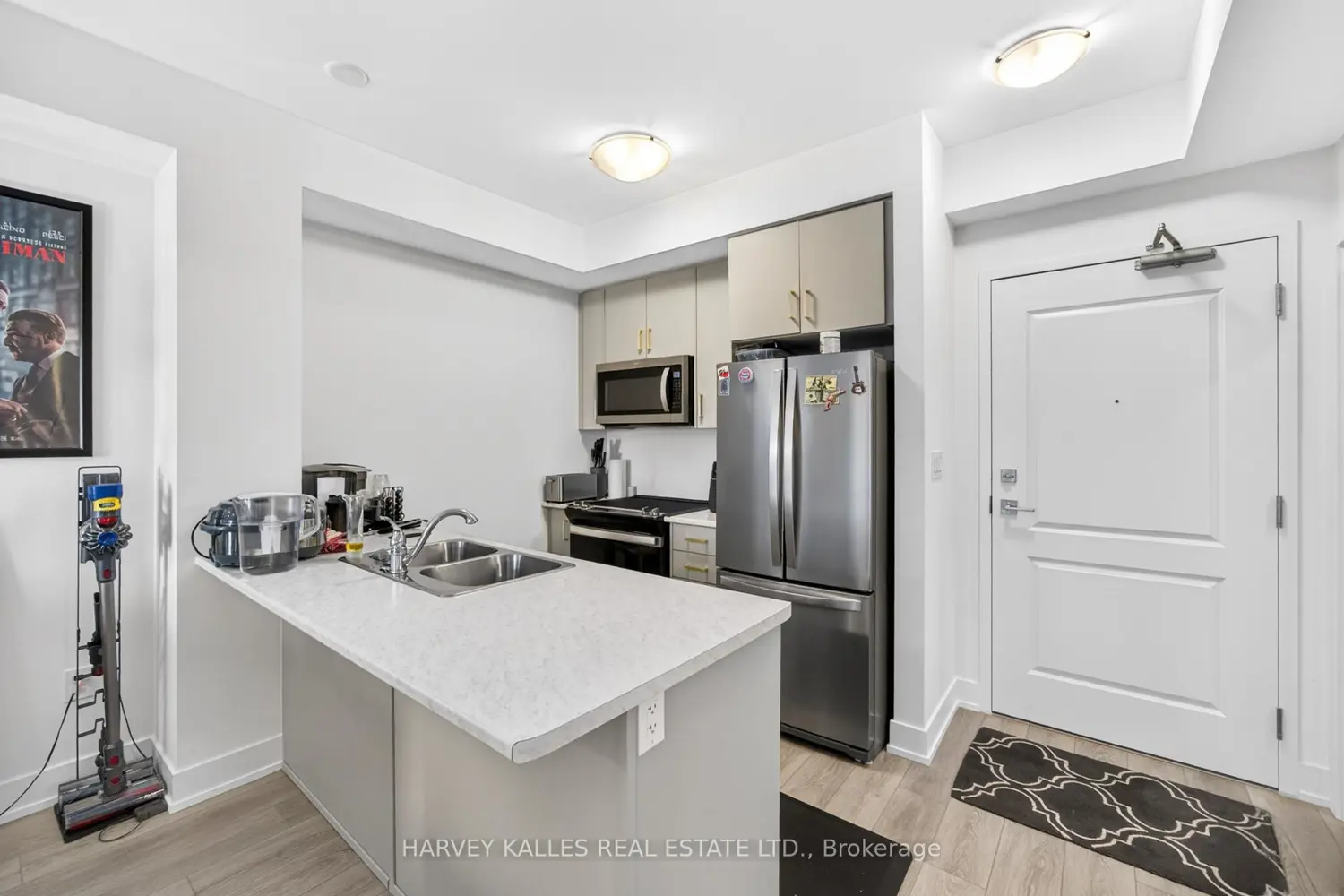 Additional image 2 of 460 Dundas Street 431