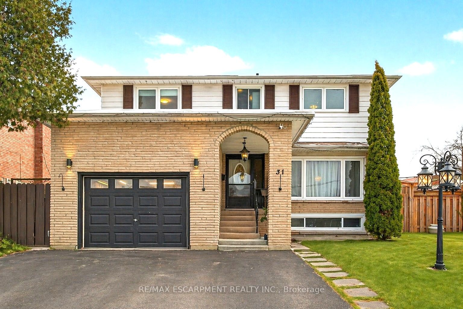 Additional image 2 of 31 Maynard Street, Hamilton, ON, L9B 1R9