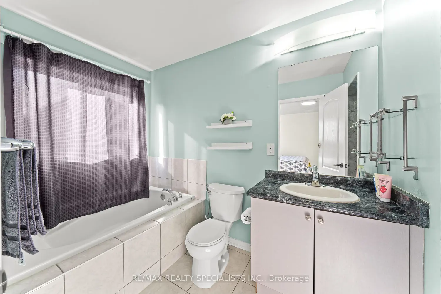 Additional image 10 of 67 Baffin Crescent