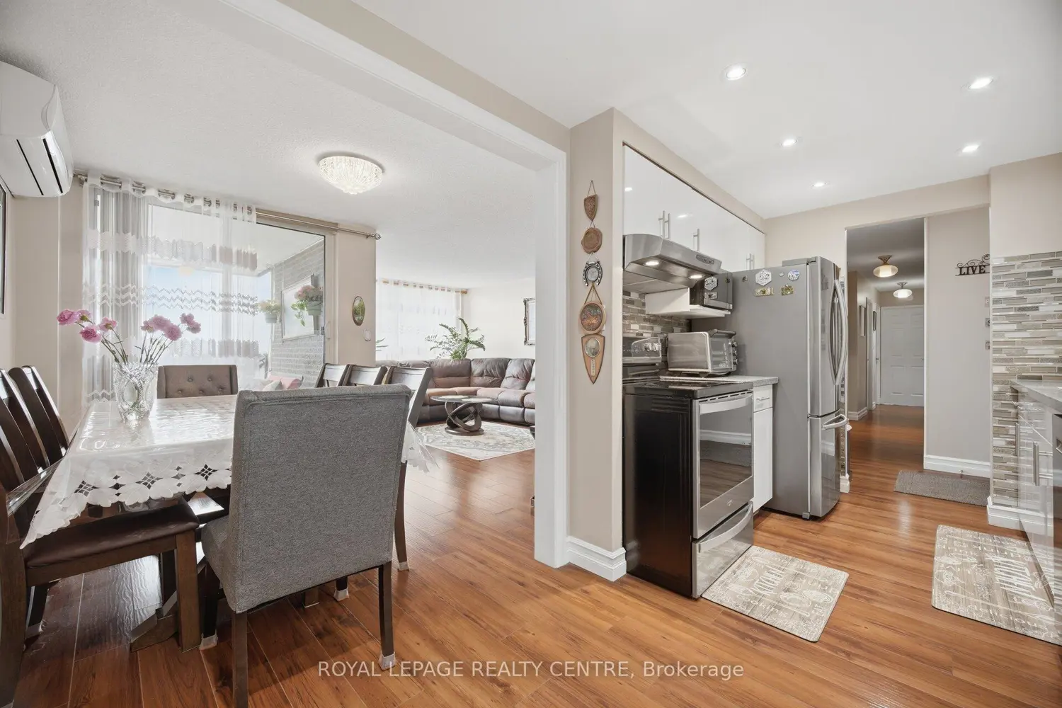 Additional image 7 of 2556 Argyle Road 1201