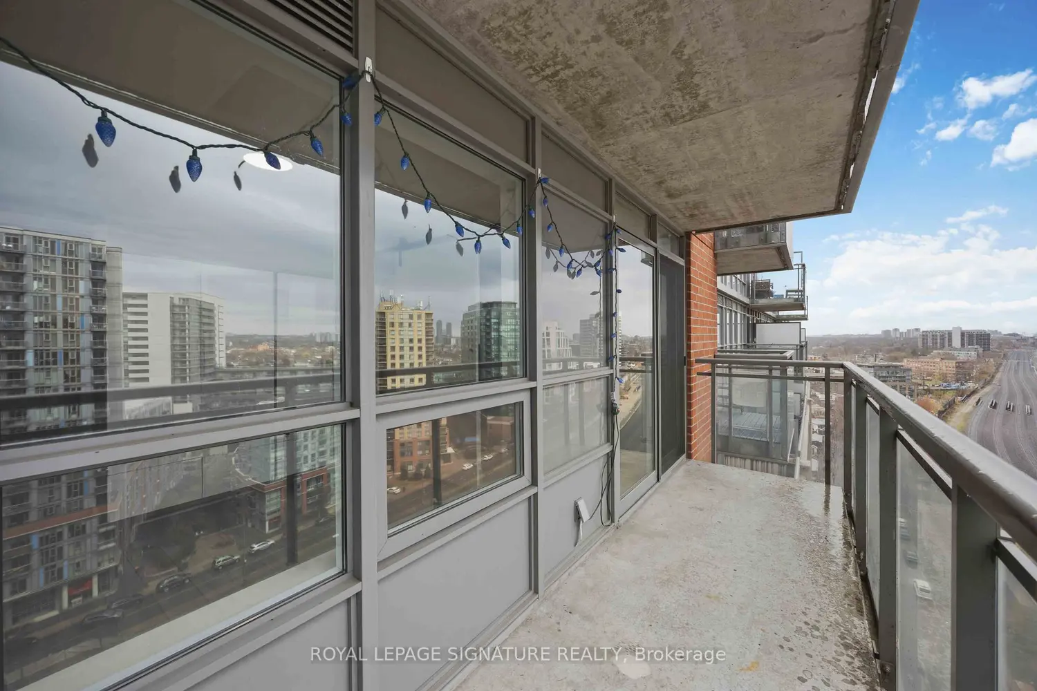 Additional image 19 of 38 Joe Shuster Way 1625
